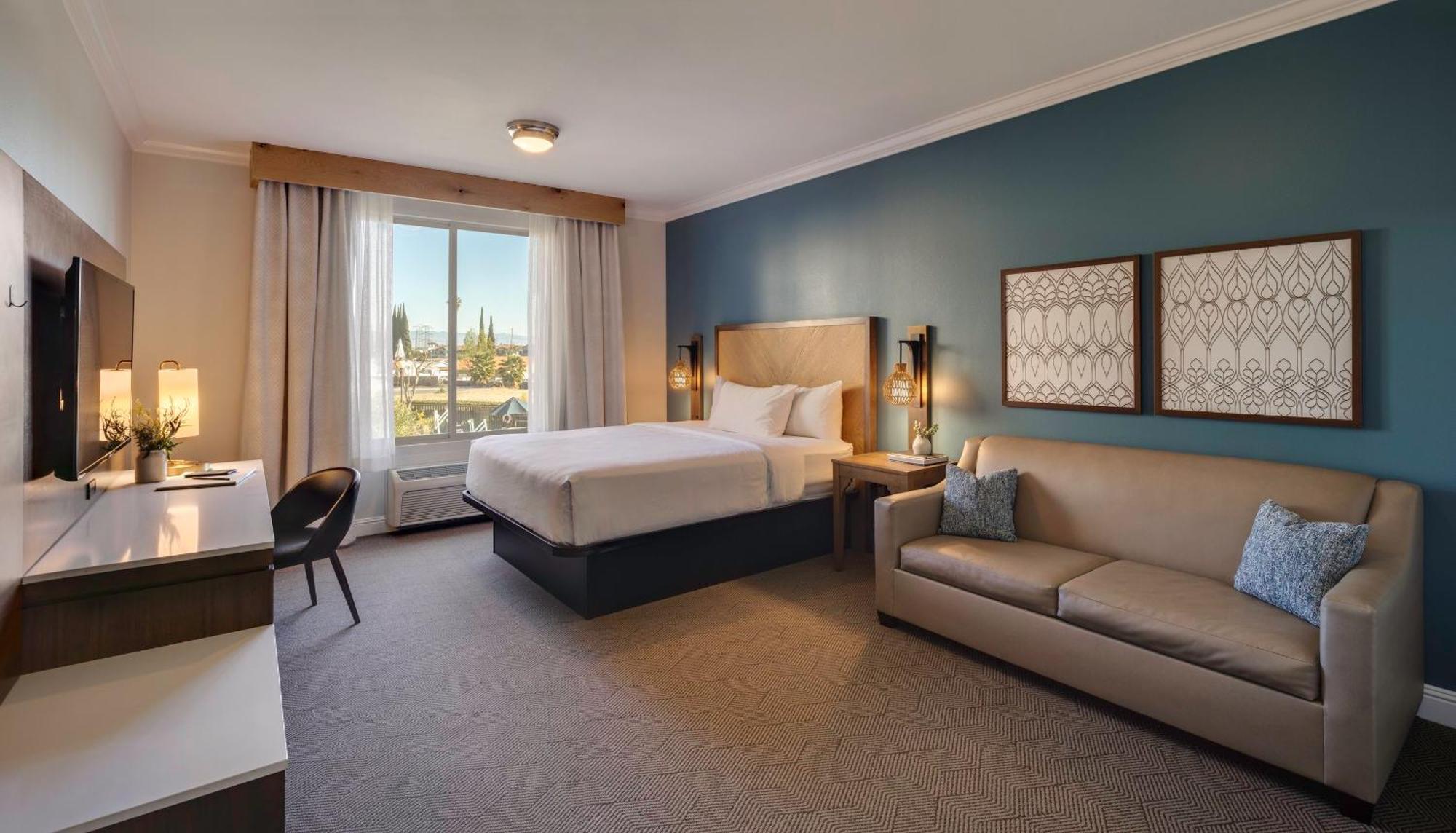 Ayres Hotel